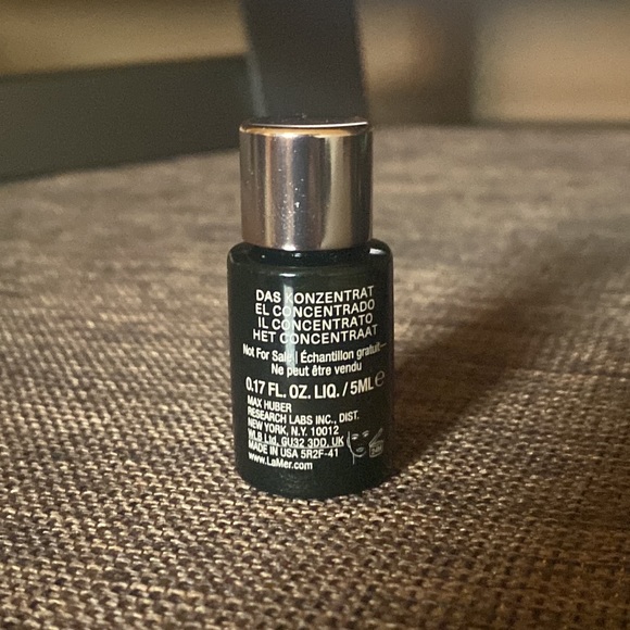 La Mer The Concentrate Serum - Picture 2 of 2